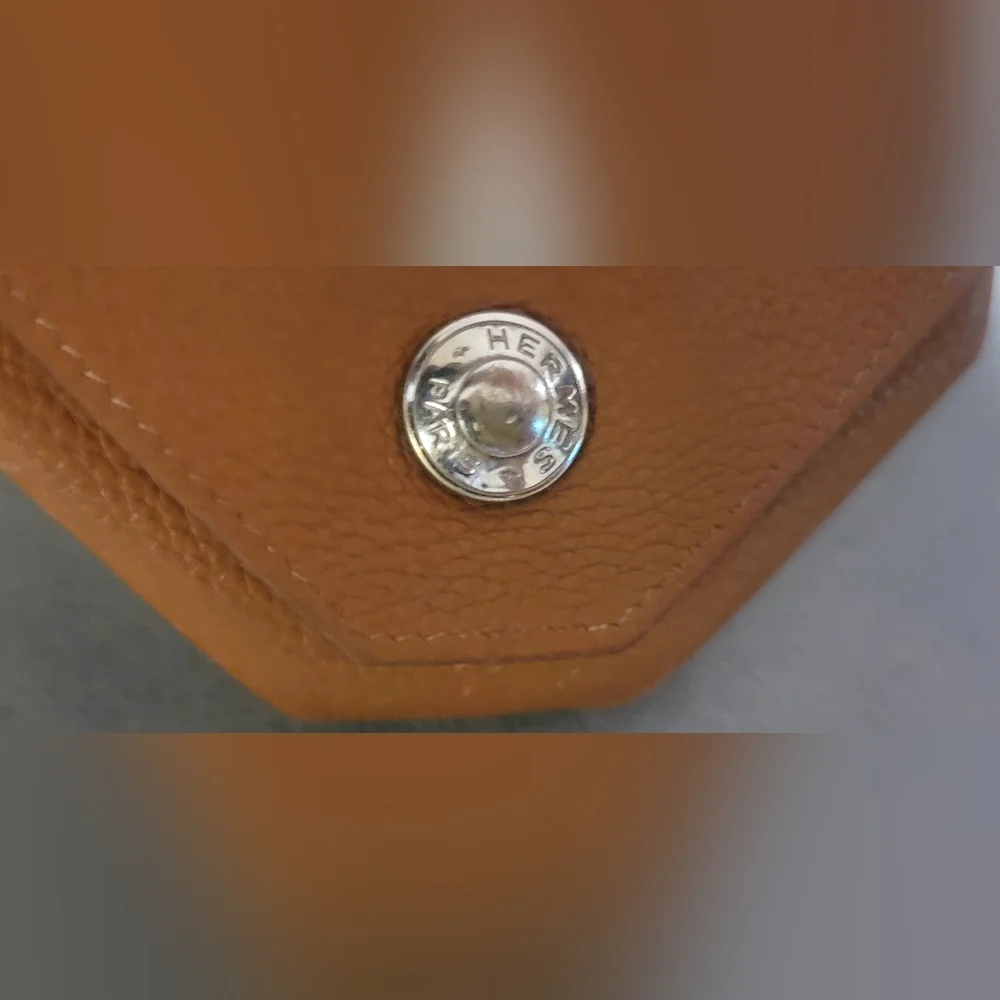 Authentic Hermes coin case le Van Cattle Leather Serie brown Sellier